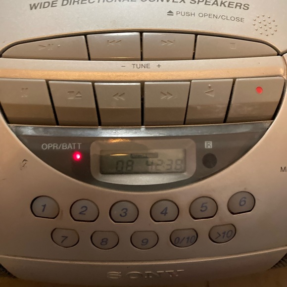 Vintage Sony CFD-S300 boom box CD player cassette cd tape bundle sealed - Picture 8 of 13